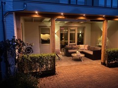 Veranda 2.jpg